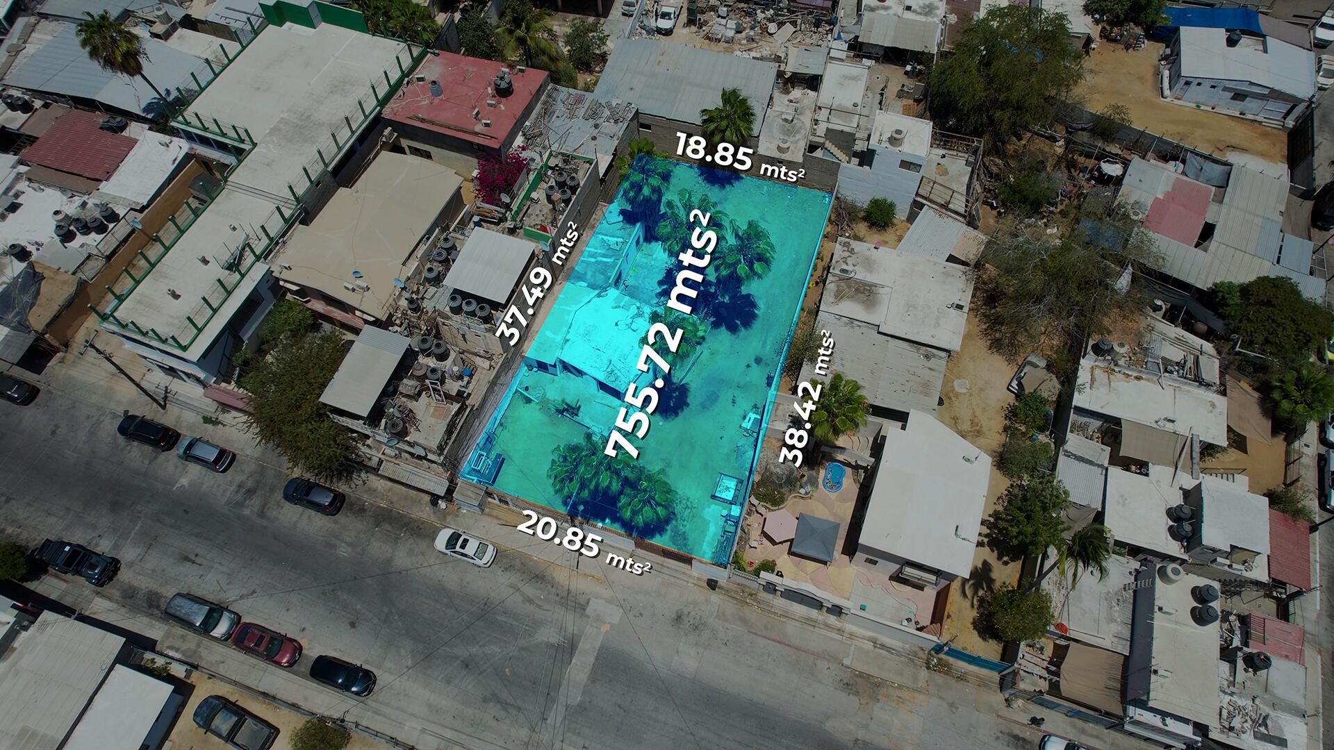 Cabo San Lucas Csl N-E Of19:Genral Prime investment opportunity in Cabo San Lucas. This 755.72 m² lot is located on 5 de Febrero Street, right next to the Cabo San Lucas Delegation, in a highly central area with excellent visibility and easy access. The property includes an existing 133 m² structure, ideal for use as a small office, storage space, or service area. Its size and strategic location offer great potential for commercial, residential, or mixed-use development, subject to applicable permits. Close to government offices, main roads, shops, and essential services. for sale