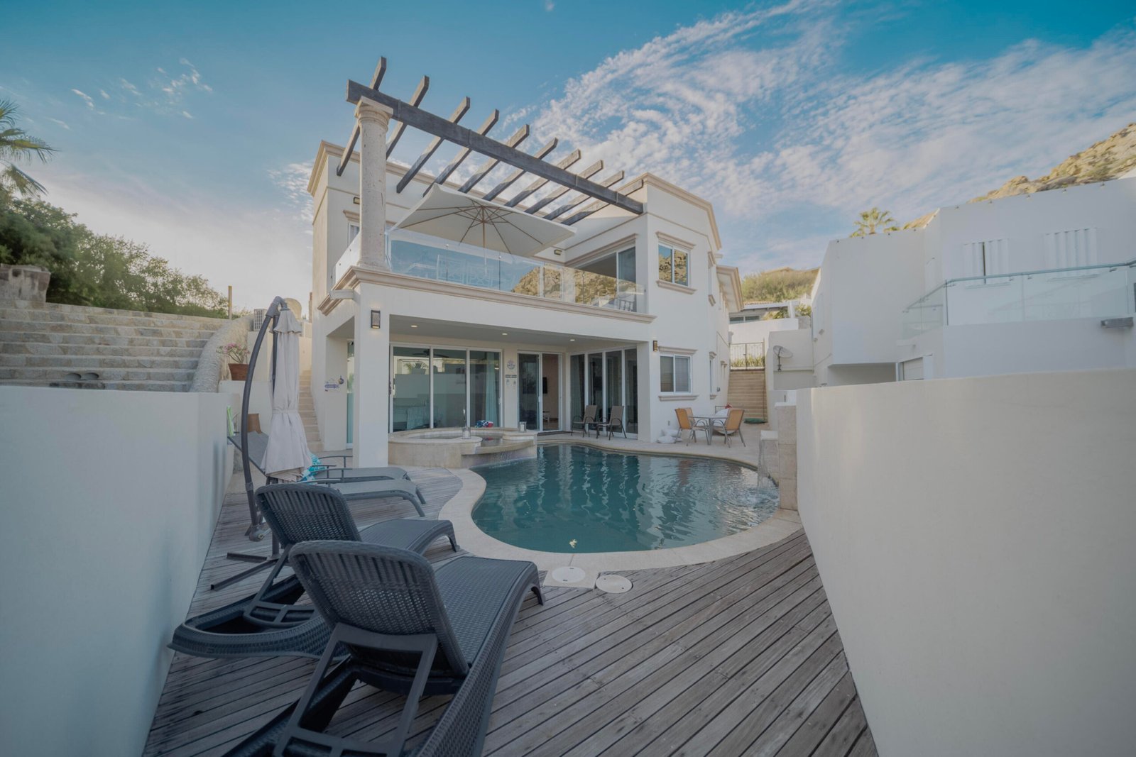 Cabo San Lucas Pedregal Csl Welcome to your cozy piece of paradise in the heart of Pedregal! This lovely 4-bedroom, 3-bathroom home is full of classic Mexican charm. Beautifully maintained, the house has a warm, cheerful energy that makes you feel right at home the moment you walk through the door.Enjoy relaxing afternoons and stunning Marina for sale