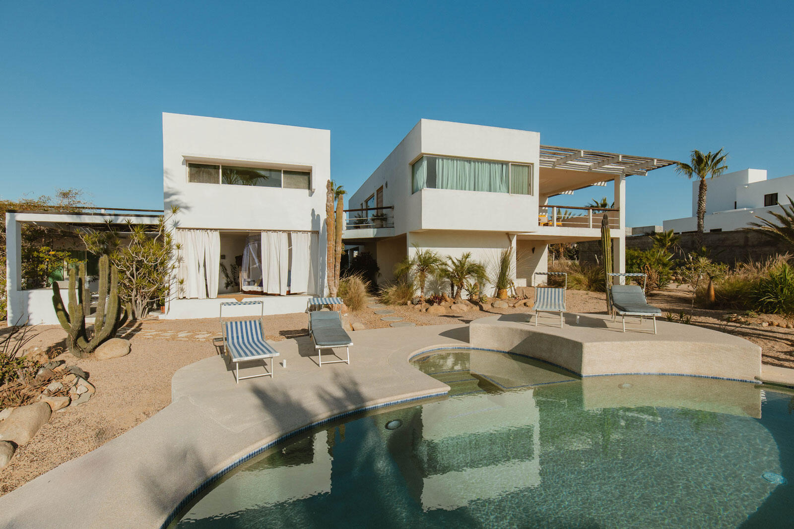 Cabo San Lucas Pedregal Csl You are fortunate to have come across this exclusive Pedregal pacific side listing. This tremendous, 6-bedroom, 2021 reconstructed home is something to behold. Checking every box, Casa Tesoro provides: newly landscaped cactus garden with private pool and hot tub in rear of property, ocean for sale