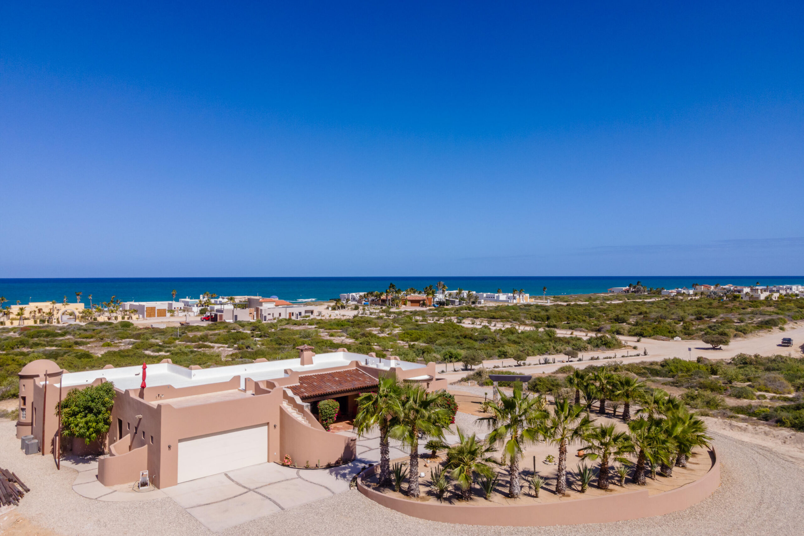 Cabo San Lucas Blue Moon – La Casa Bendecida, Cabo San Lucas, BS