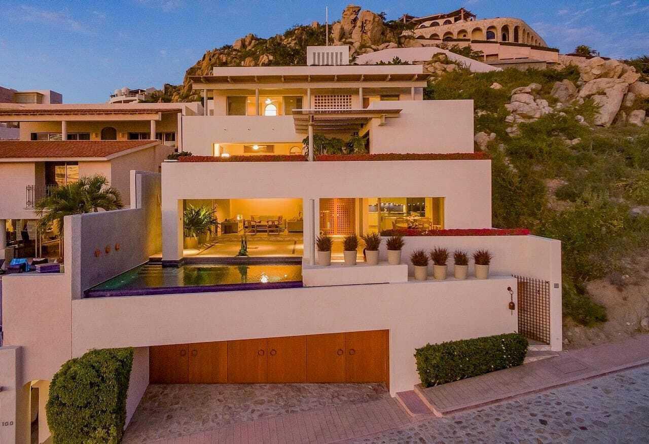 Cabo San Lucas Pedregal Csl This architect-designed luxury villa for sale in El Pedregal, Cabo San Lucas sits on one of the most exclusive addresses on the Pacific side of Land's End. Casa Alcaravan offers 6,536 sq ft across 5 bedrooms and 5 bathrooms, with 4,384 sq ft of air-conditioned living space and 3,267 sq ft of decks built for ocean- – Quintas Luna, Cabo San Lucas, BS